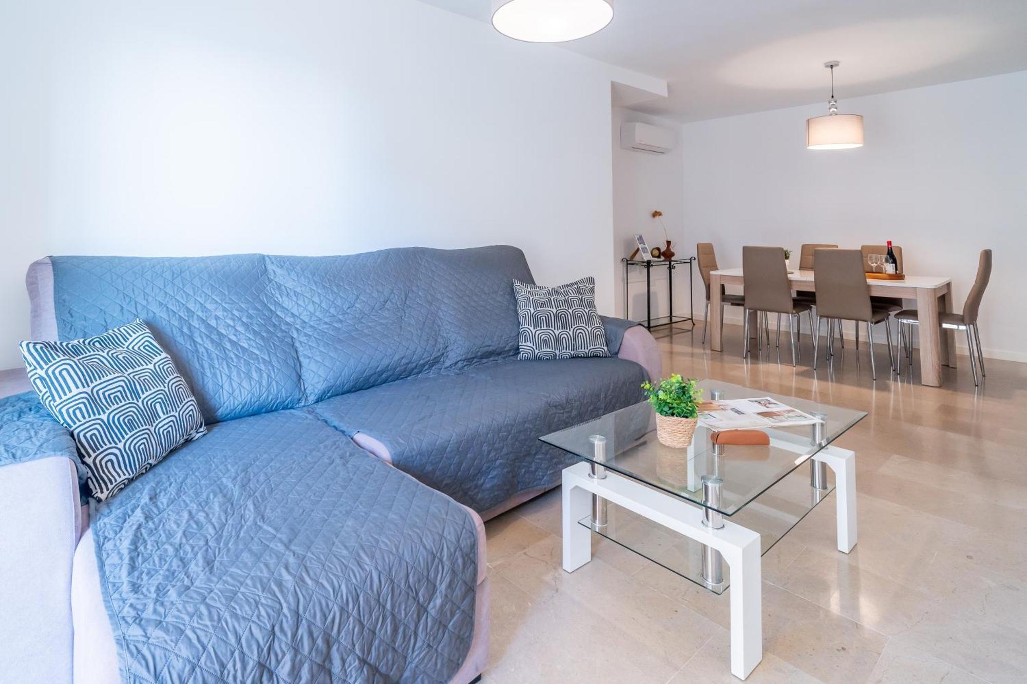 Casa Playa Guadalmar, Beautiful In Front Of The Sea, Wifi, Ac, Smart Tv, Private Parking Appartement Málaga